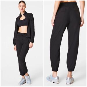 NWT SPANX On The Move Jogger Pants in Very Black UPF 50+ Size XL NEW